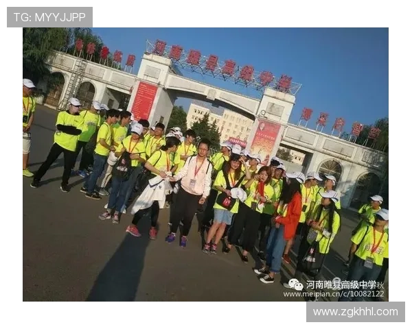 东湖高新区中国光谷足球队奋力拼搏展现青春风采与城市精神风貌