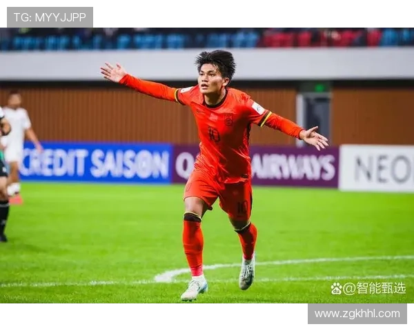 中国足球队迎战世界强队 新帅带队备战世界杯预选赛全力出征 中国足球队迎战世界强队 新帅带队备战世界杯预选赛全力出征