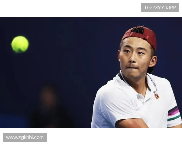 网球界新星崛起,年轻选手接连突破大满贯历史纪录 网球界新星崛起,年轻选手接连突破大满贯历史纪录