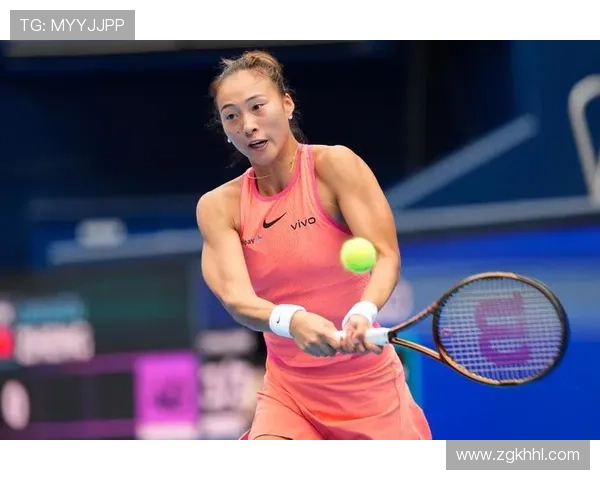 网球赛季大戏再启 世界顶级球员纷纷亮相争夺年终总决赛荣耀 网球赛季大戏再启 世界顶级球员纷纷亮相争夺年终总决赛荣耀