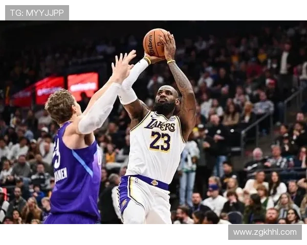 NBA最新动态:詹姆斯迎来赛季首秀 太阳队交易震撼全联盟