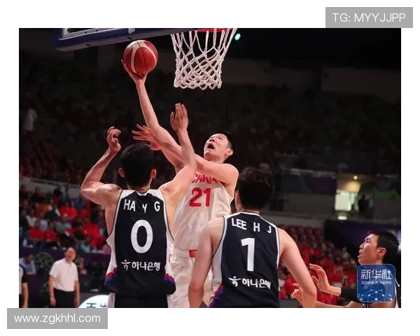 中国男篮击败强敌晋级亚洲杯四强 全队表现精彩赢得媒体高度评价