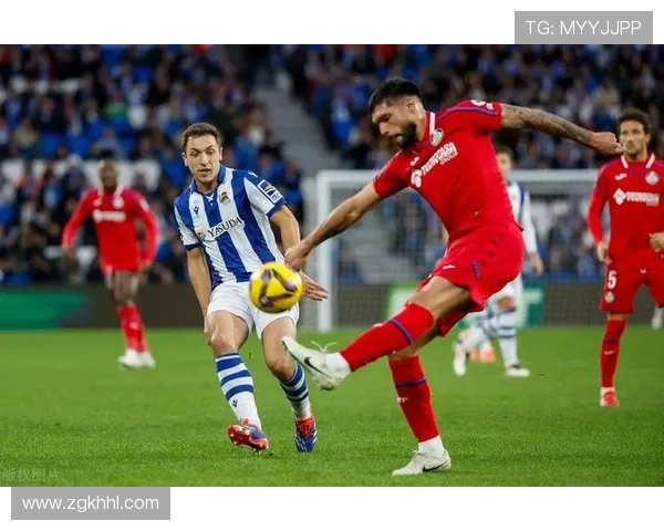 以坚韧防守著称的赫塔费俱乐部在西甲赛场的崛起之路与城市精神传承